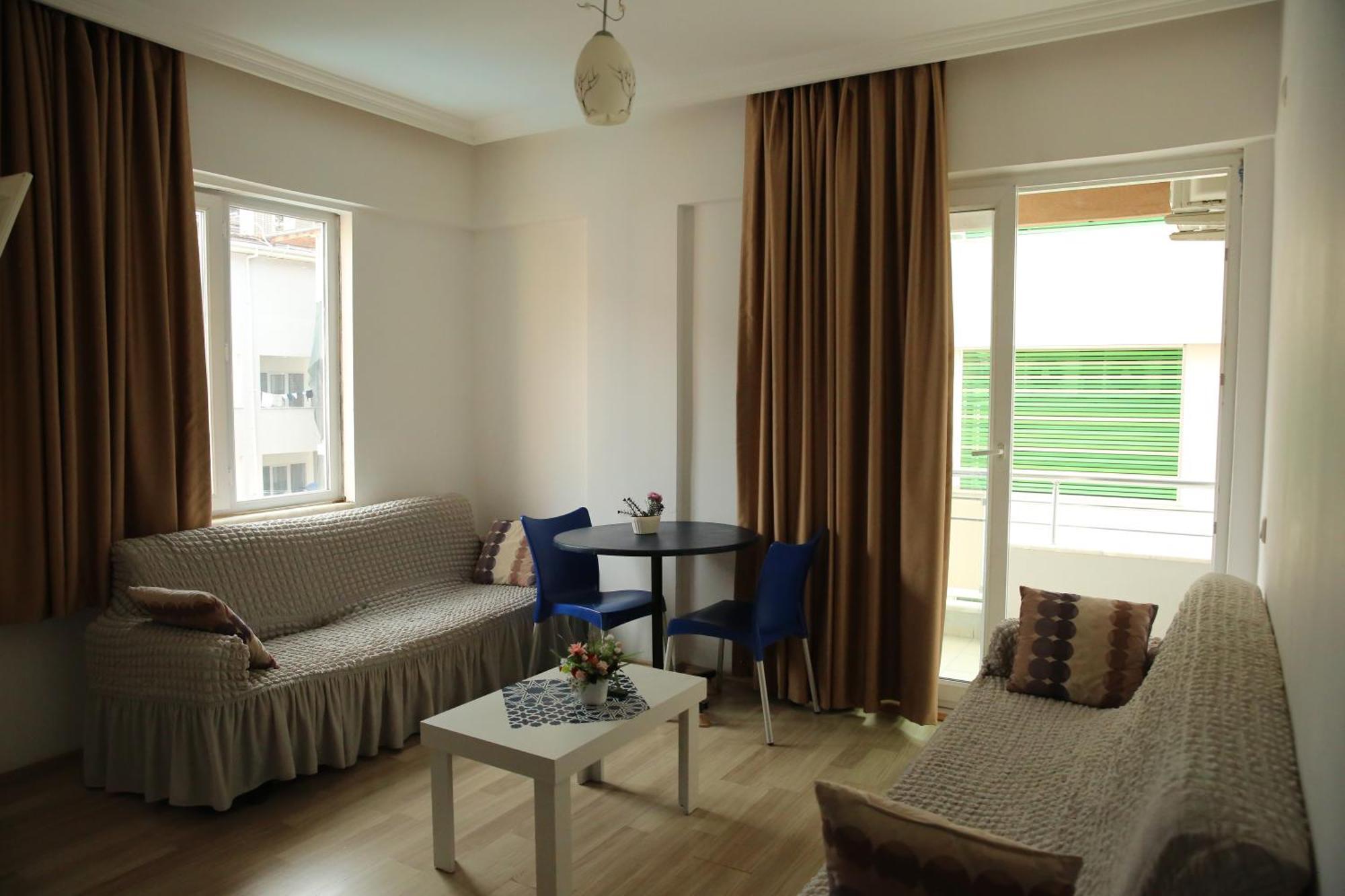 Saray Aparthotel 2*