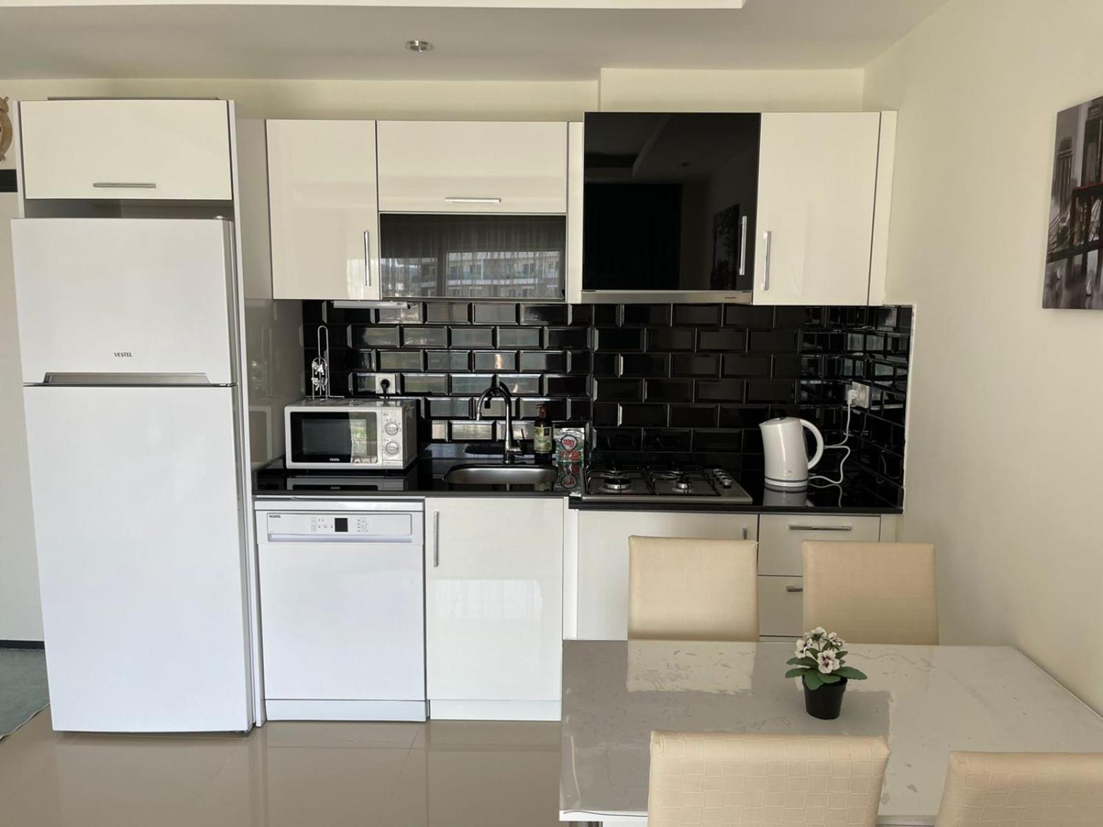 Apartment Avsallar, Olive Garden Apartmen Sea View At Balcony Alanya
