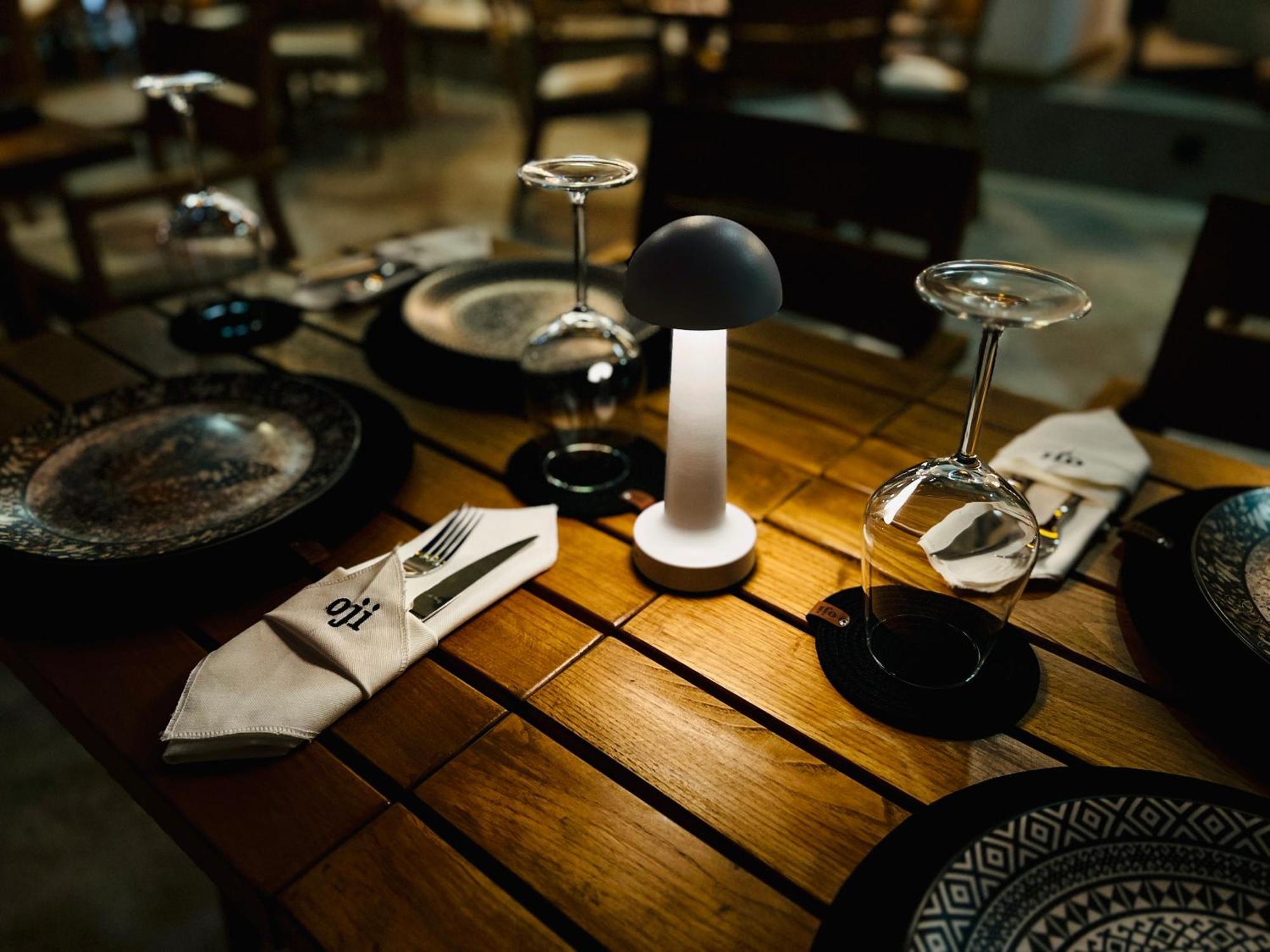 Oji Hotel *