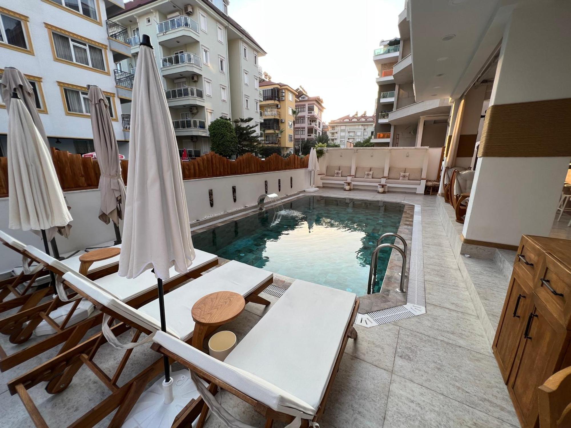 Oji * Alanya