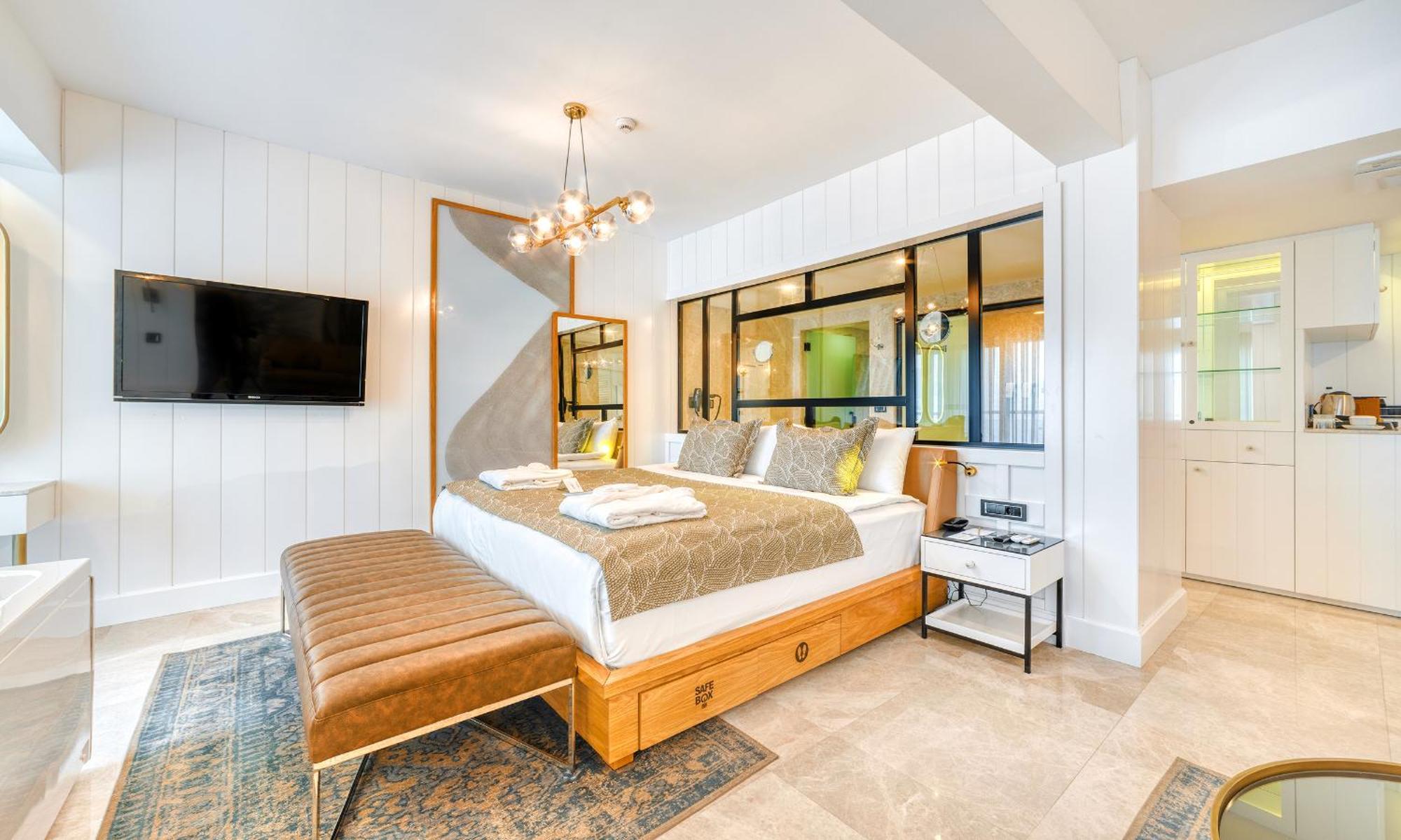 Otel Numa Port 4*