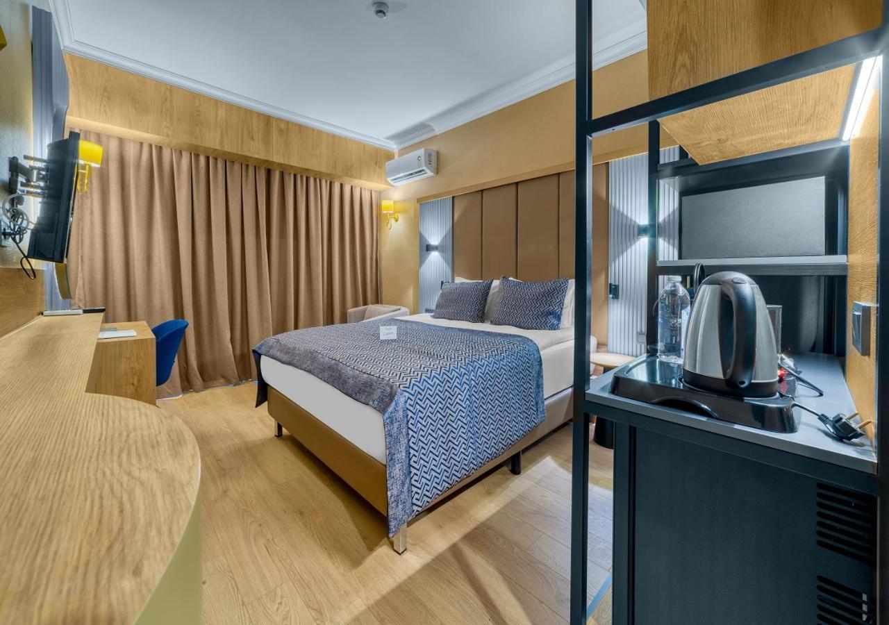 Numa Port 4*