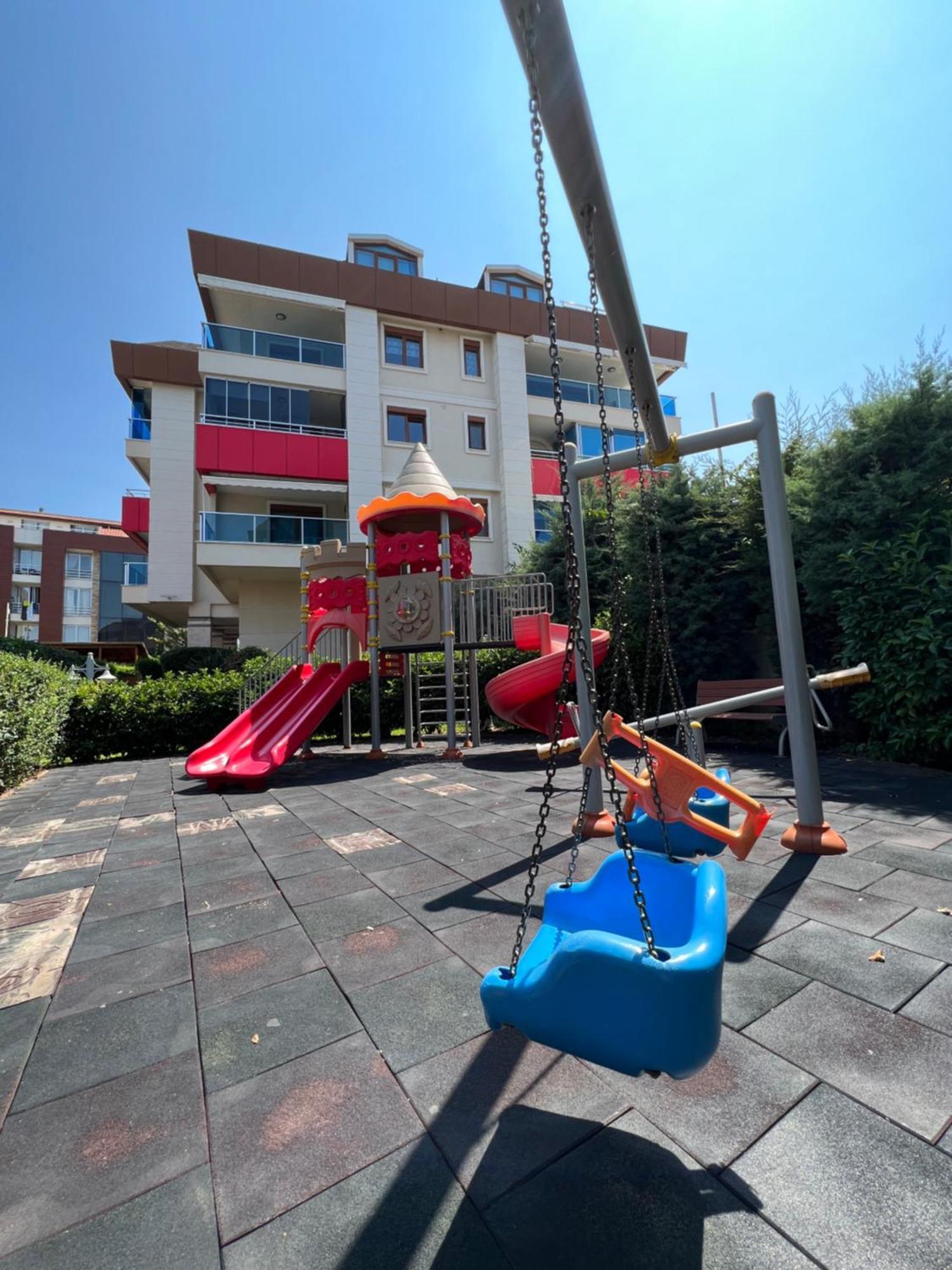 Apartamento Penthouse 4 Bedrooms, 1 Living Room, To The Sea 7 Minutes Walk