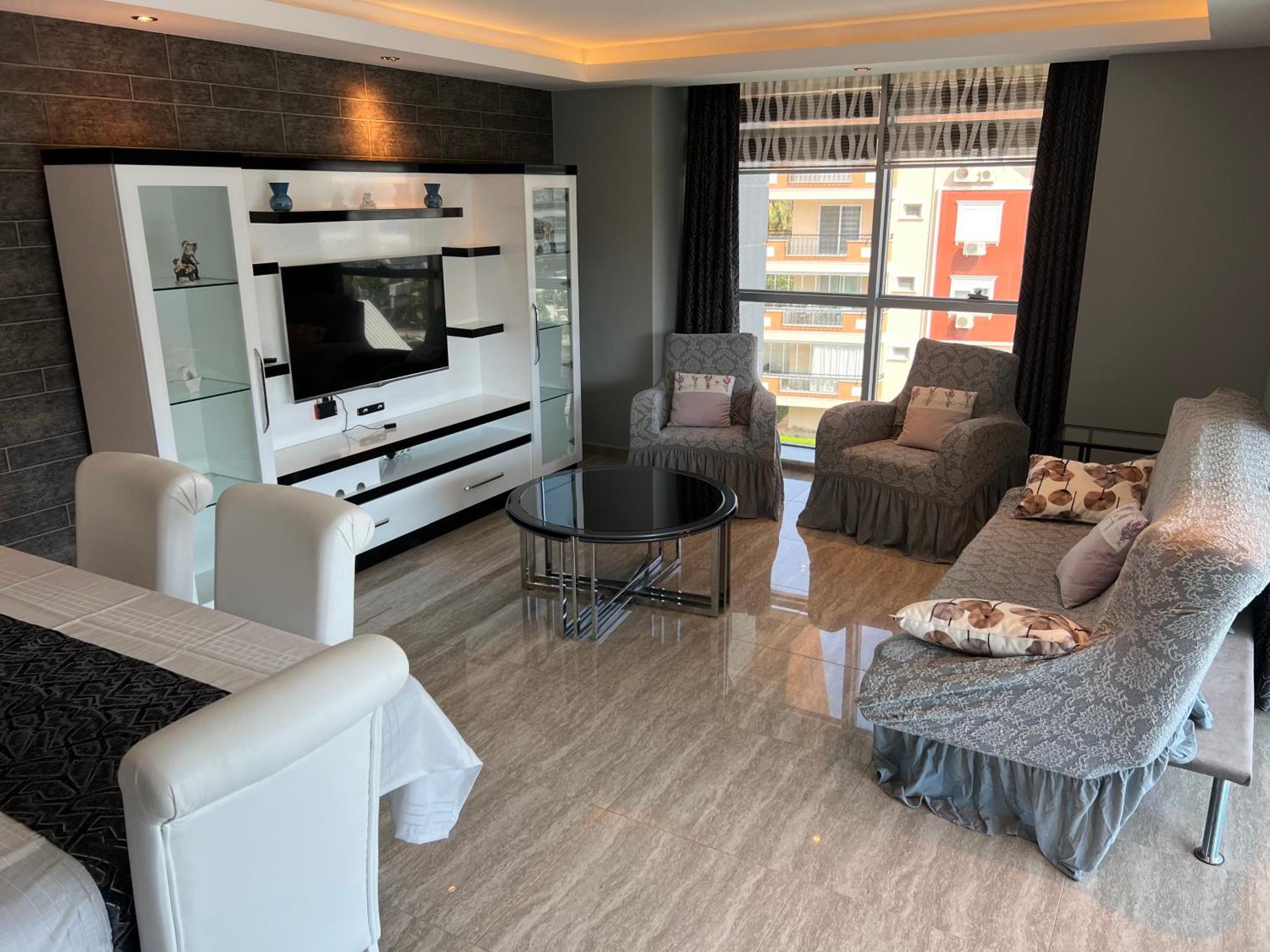 Apartamento Penthouse 4 Bedrooms, 1 Living Room, To The Sea 7 Minutes Walk