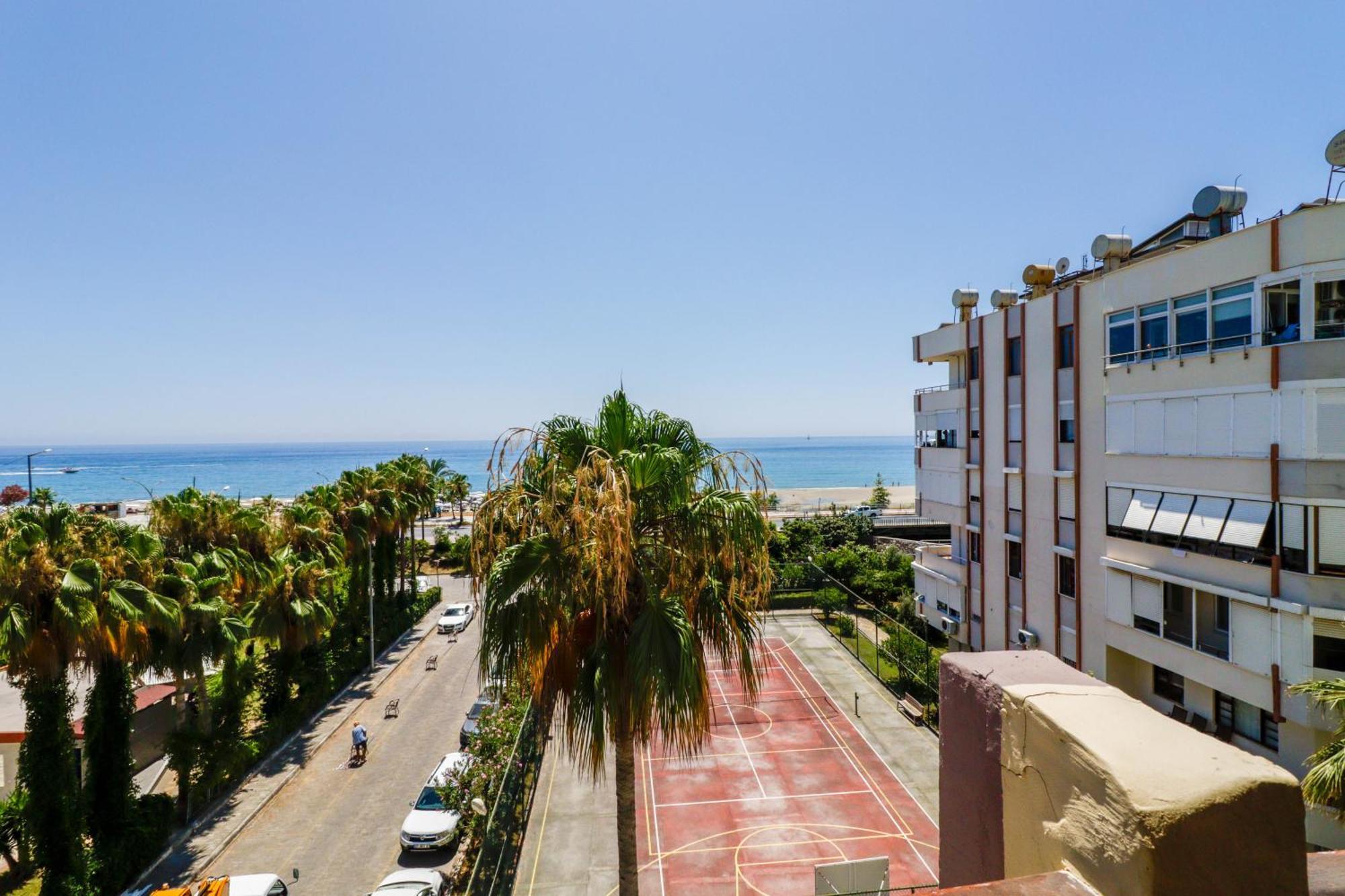 Sunny With Fabulous Sea View Appartement Alanya