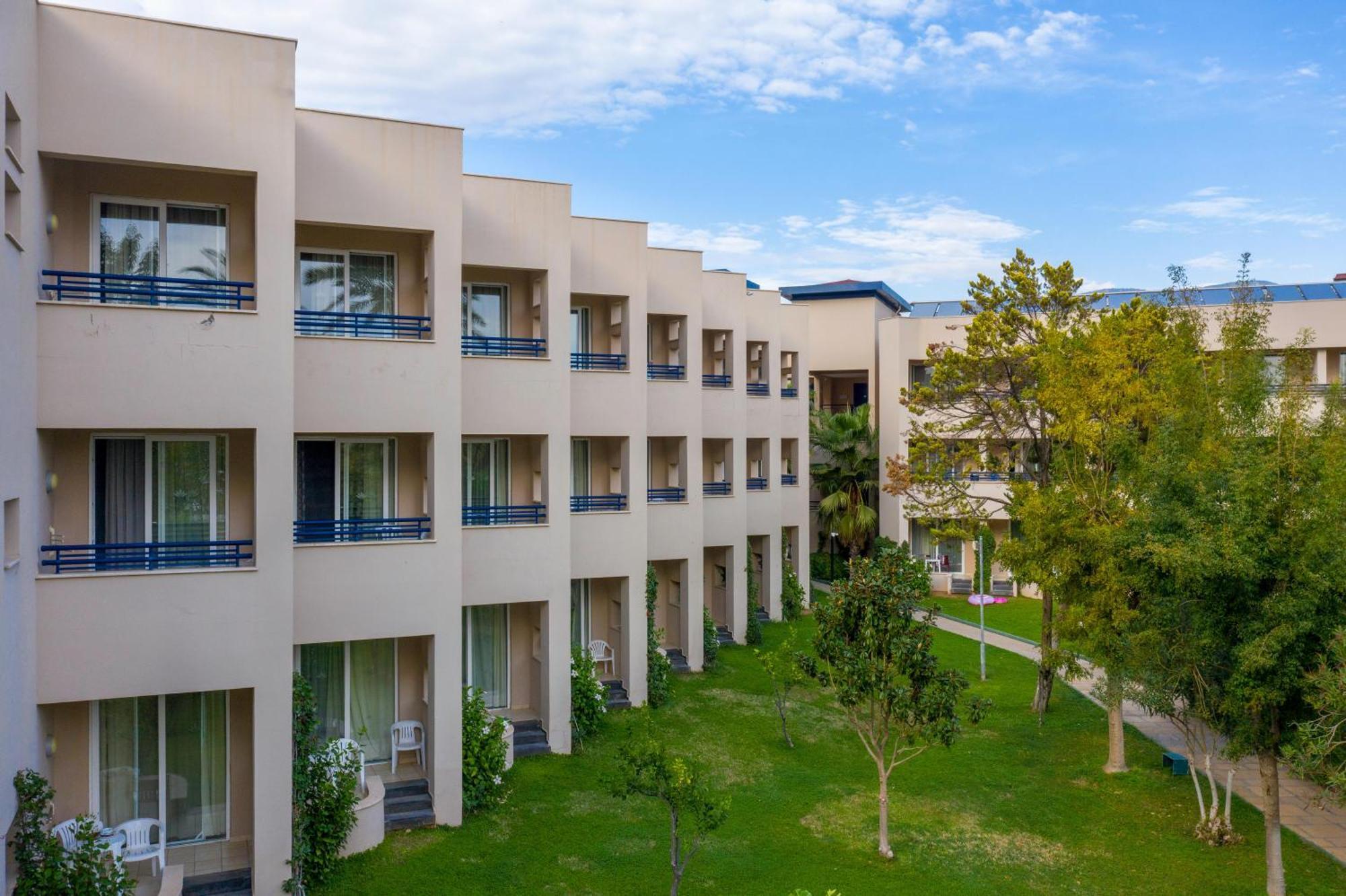 Labranda Alantur 5*