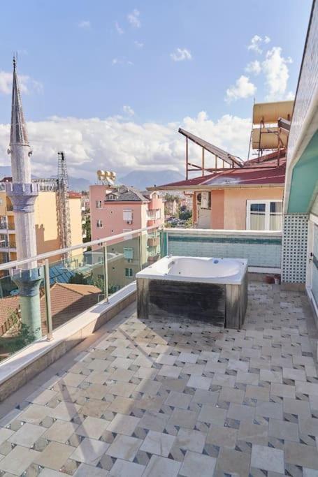 Apartment Cleopatra Ultra-luxury 3-bedroom Penthouse *