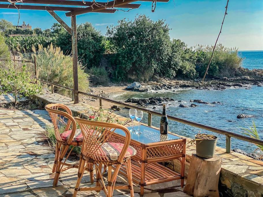 Seafront Isolated Unique House *