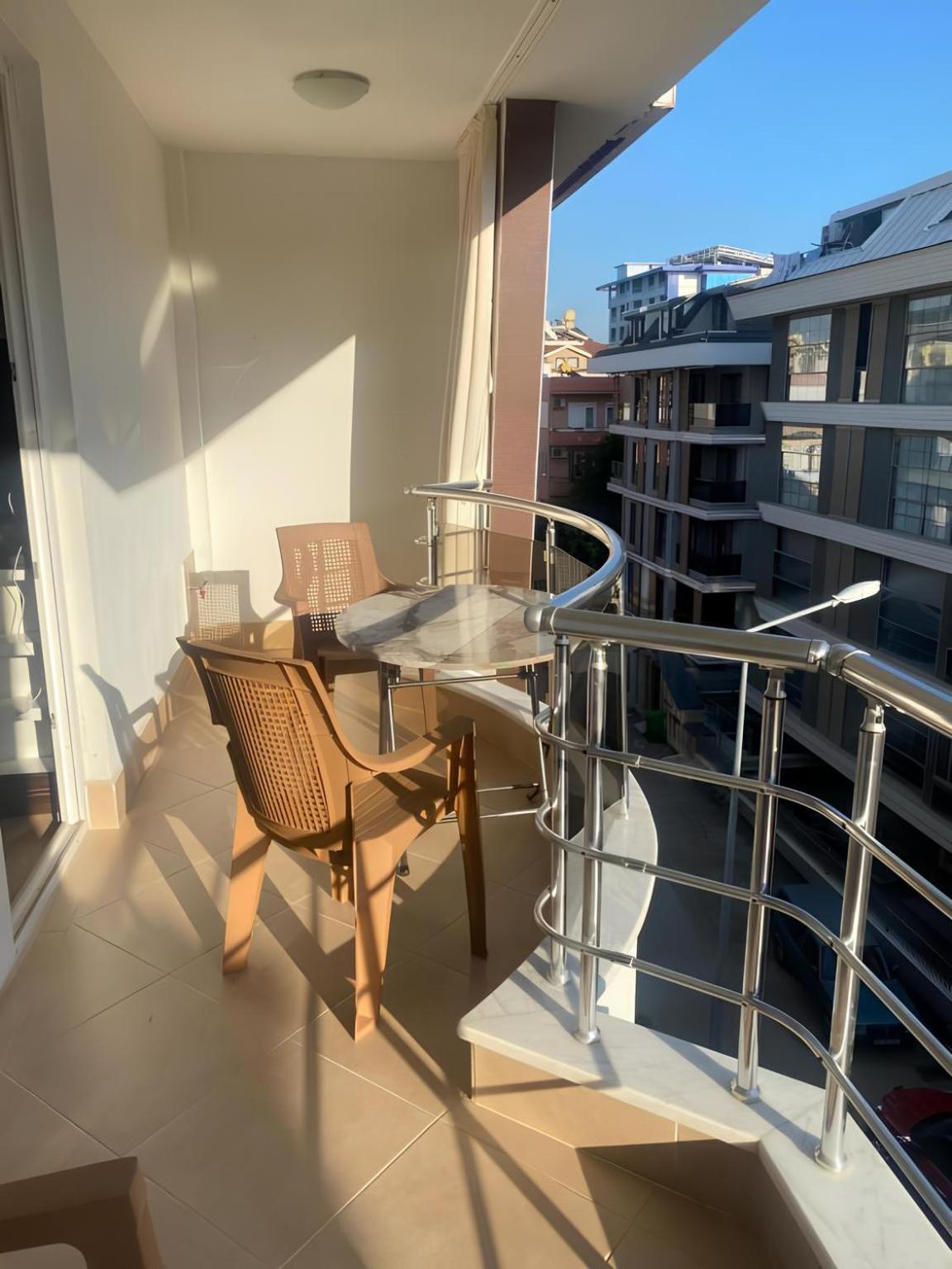 Duplex Near The Cleopatra Beach In