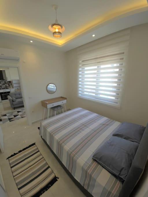 Denize Cok Yakin. Sifir Bina Apartment Alanya