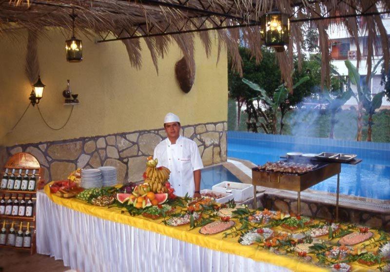 Hotel Kleopatra Carina