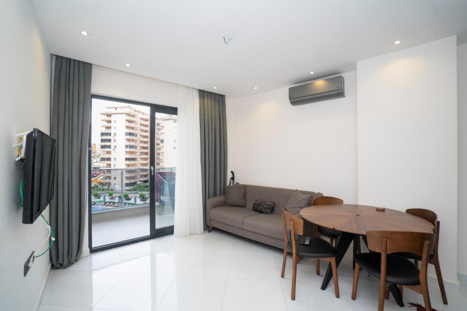 Serenity Apartment *