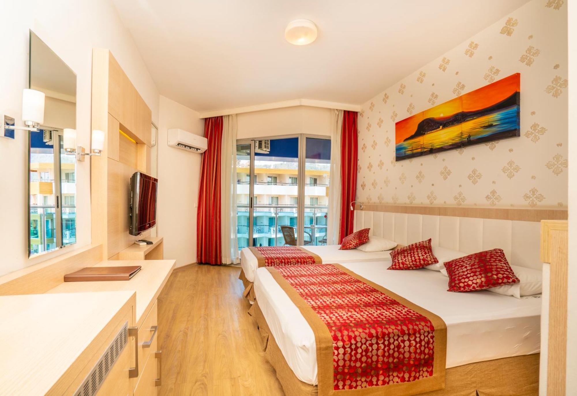 Resort Gardenia 4*