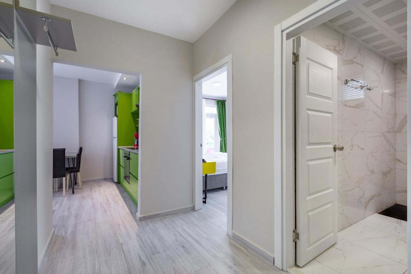 Twin Aparthotel 3*