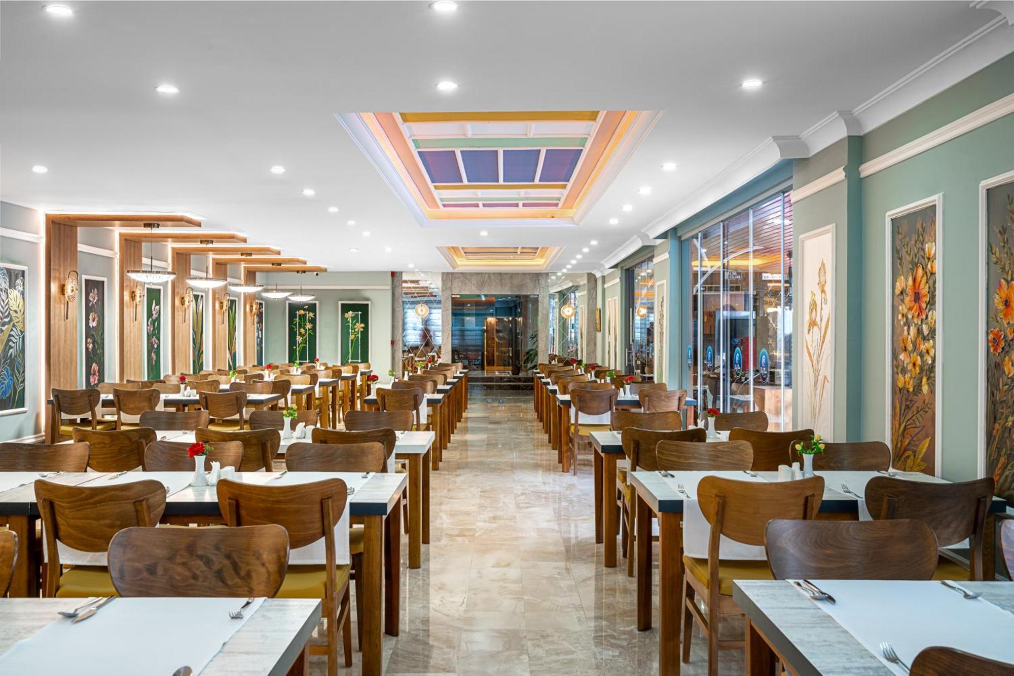 Club Big Blue Hotel 4*