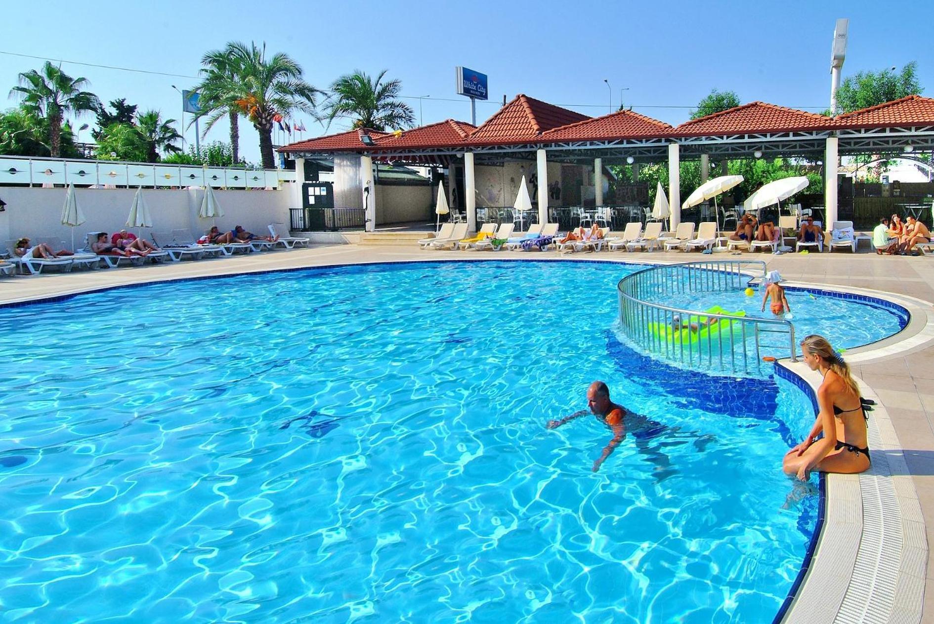Otel Mirabell 4*