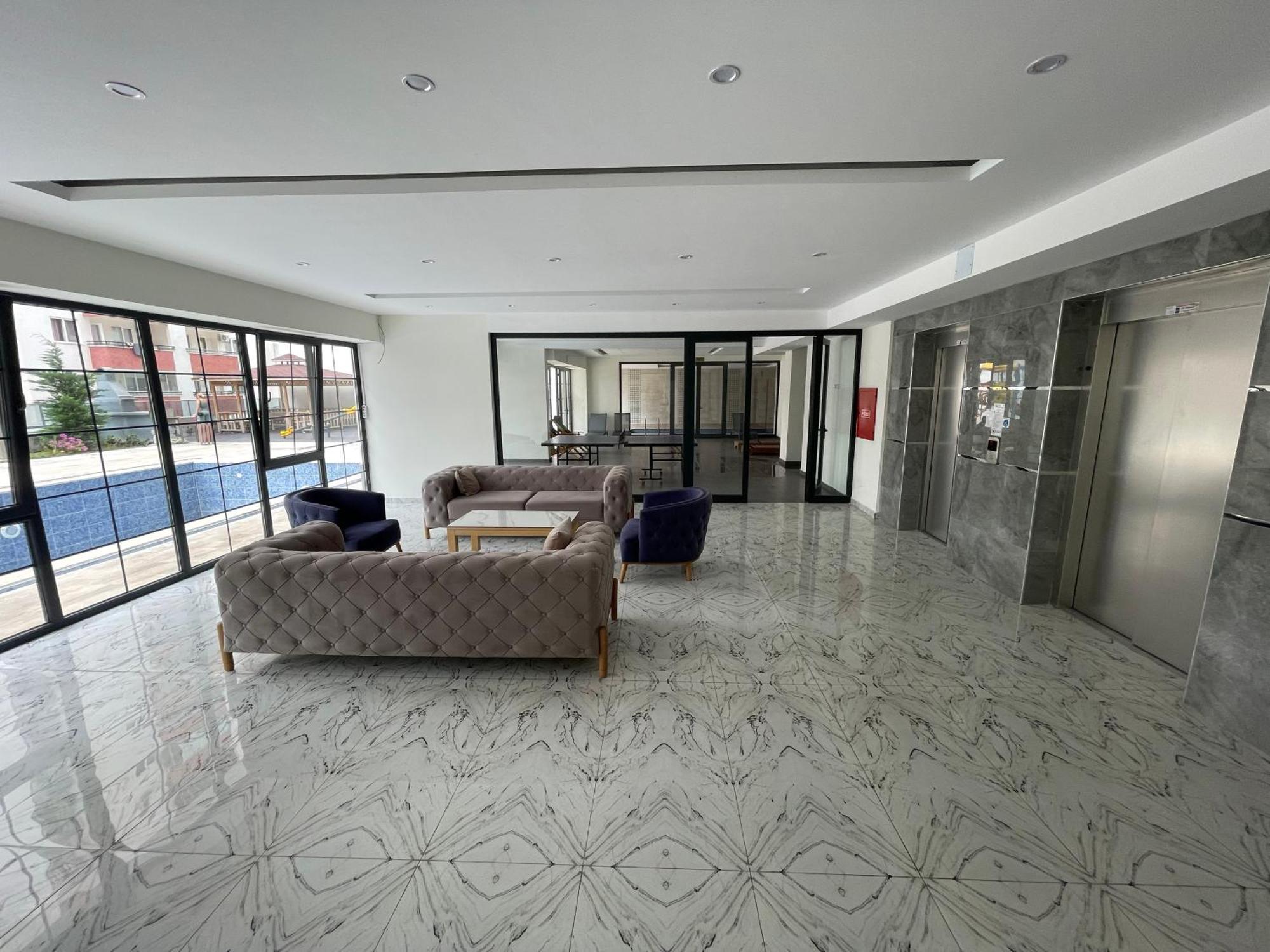 Sa Apartments! 300m To The & Yekta Mall