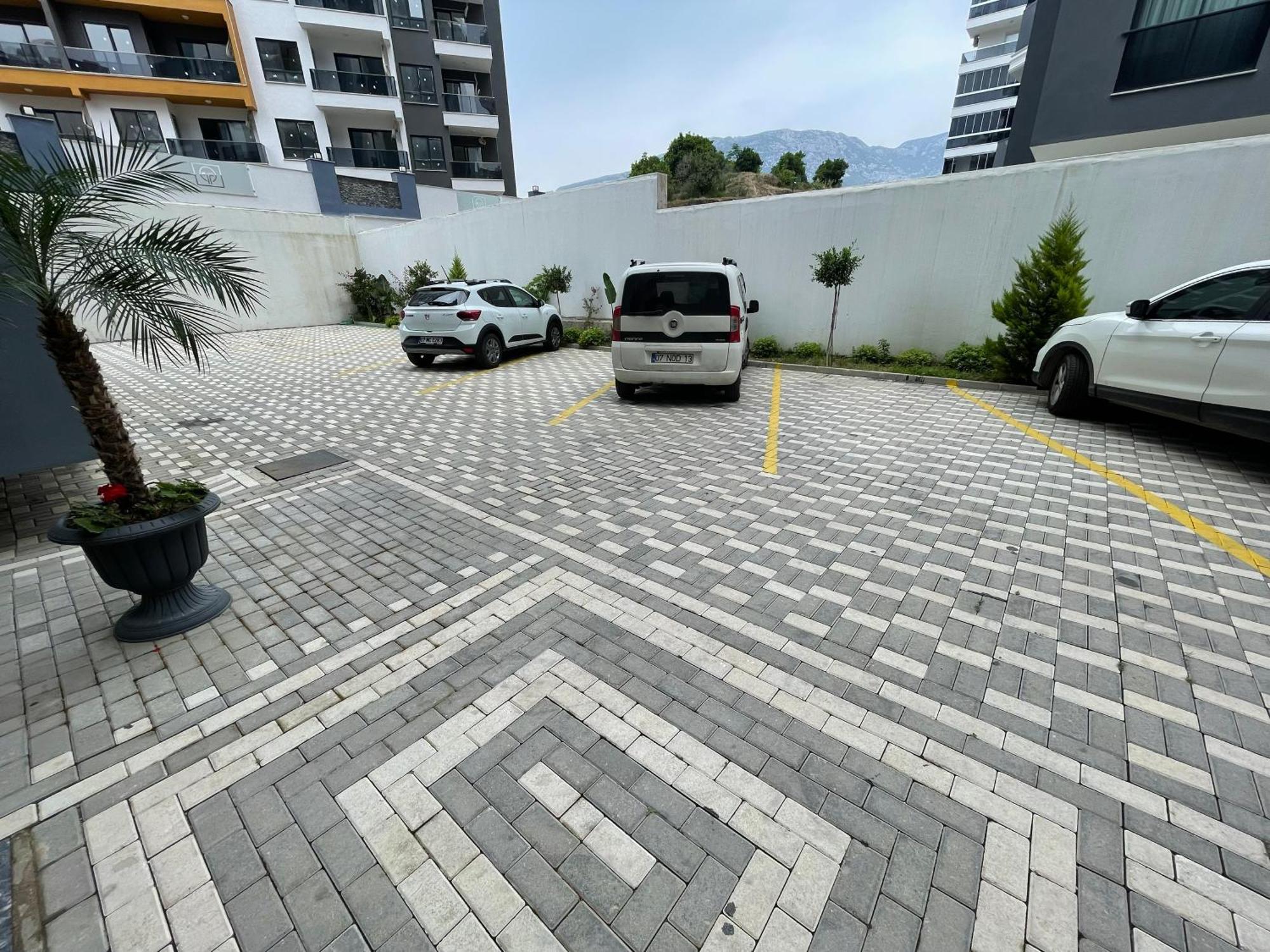 Daire Sa Apartments! 300m To The & Yekta Mall