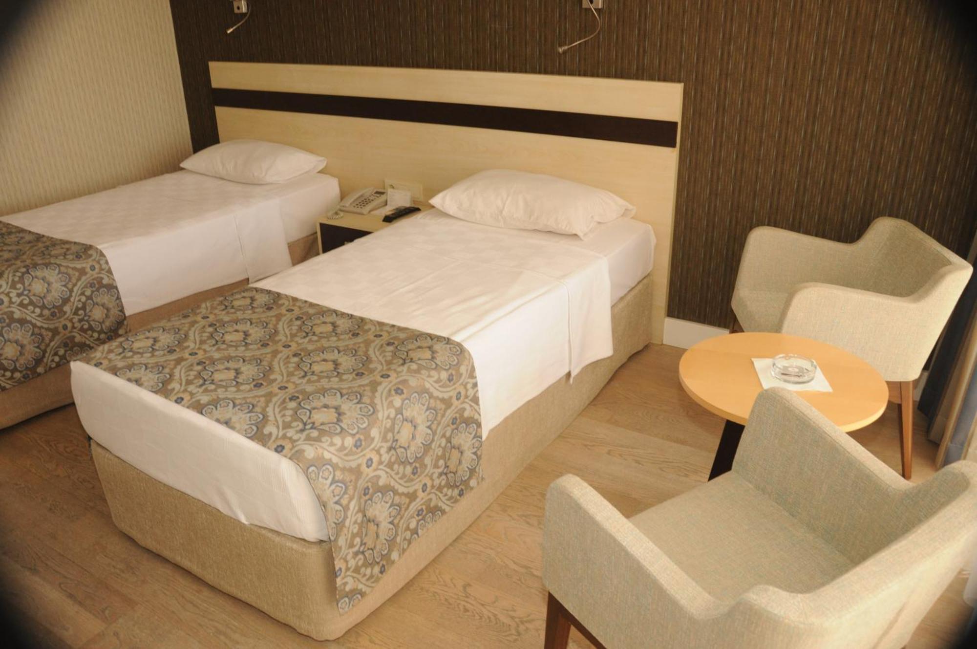 Hotel A11 Obakoey 4*