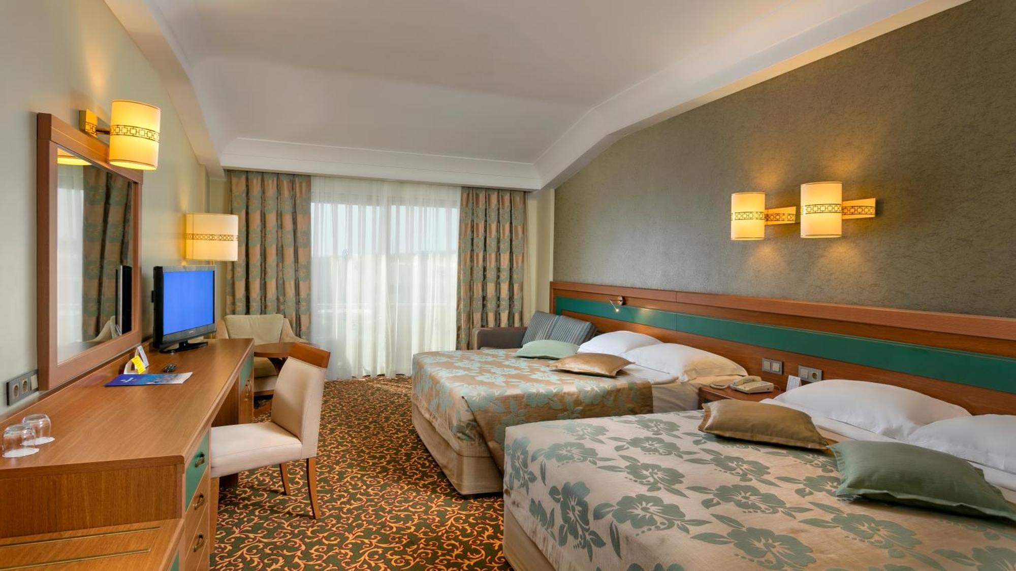 Hotel Oezkaymak Select