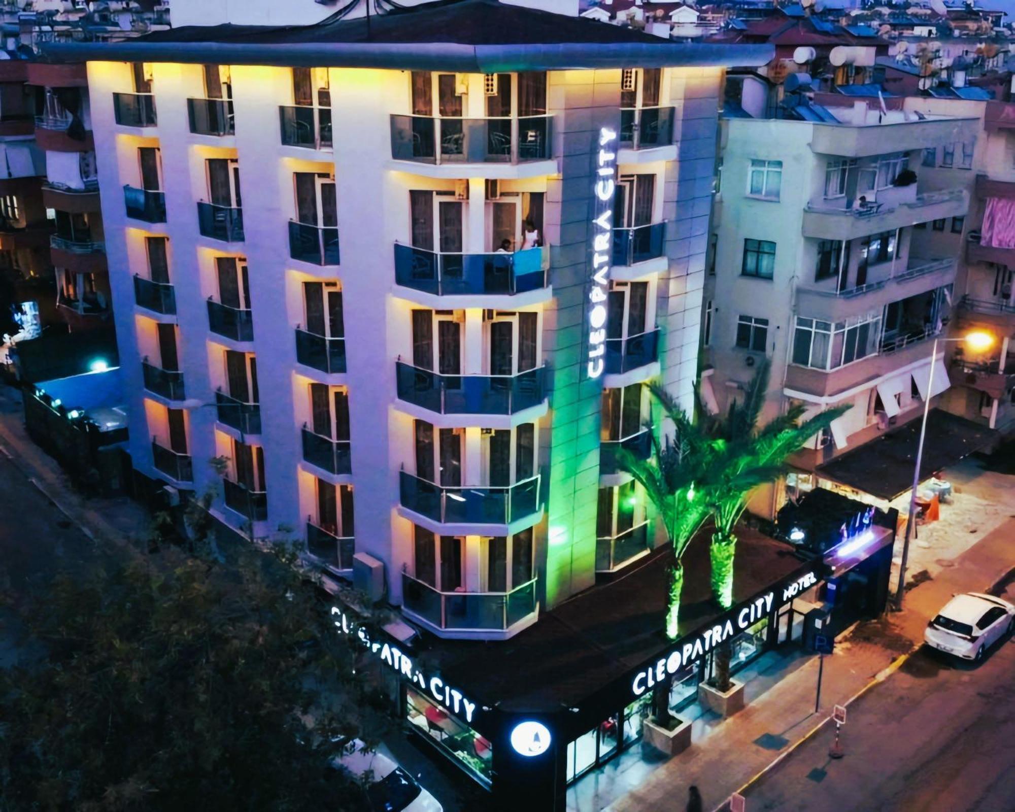 Hotel Cleopatra