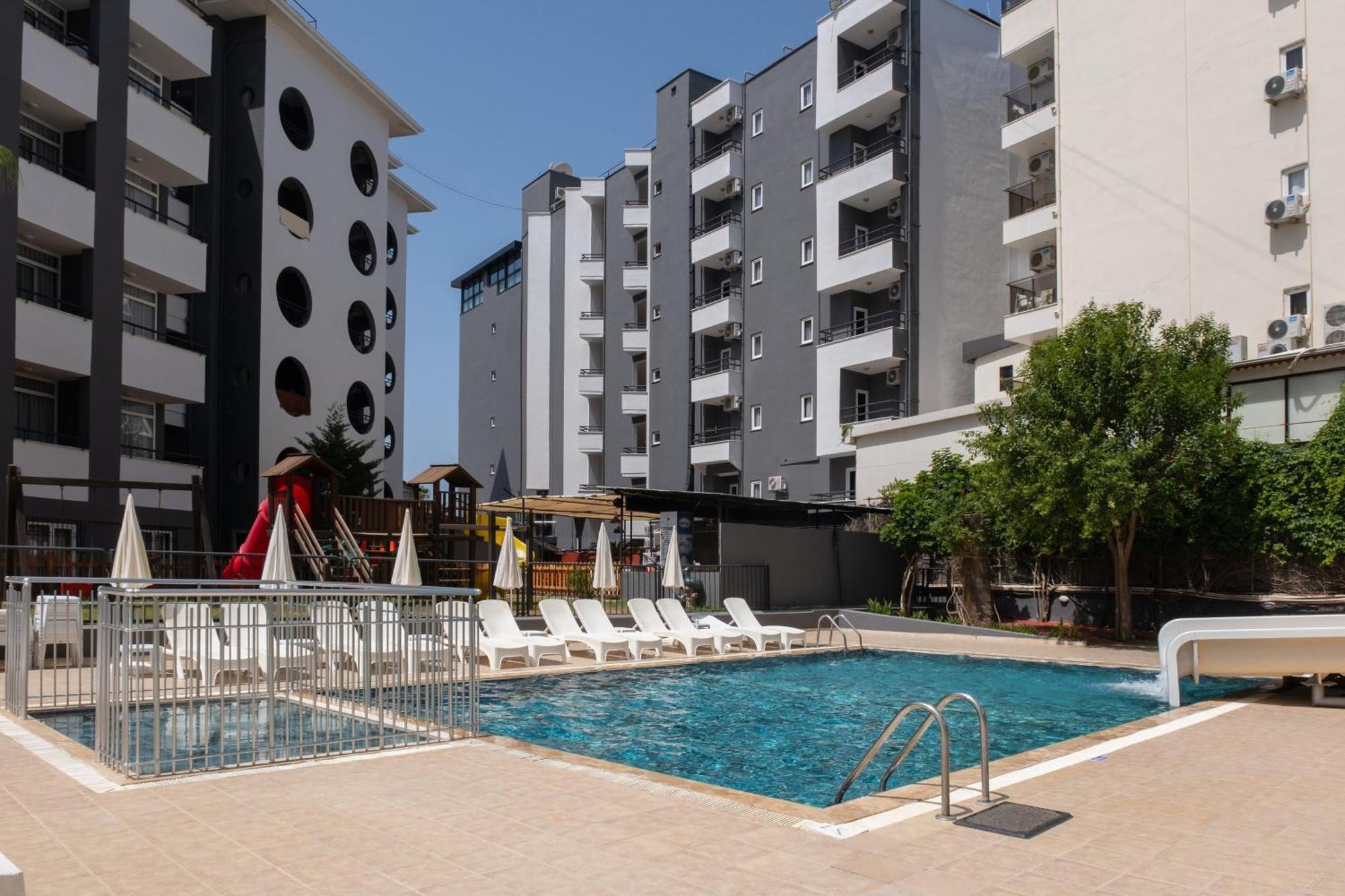Kaila Krizantem Resort 4*