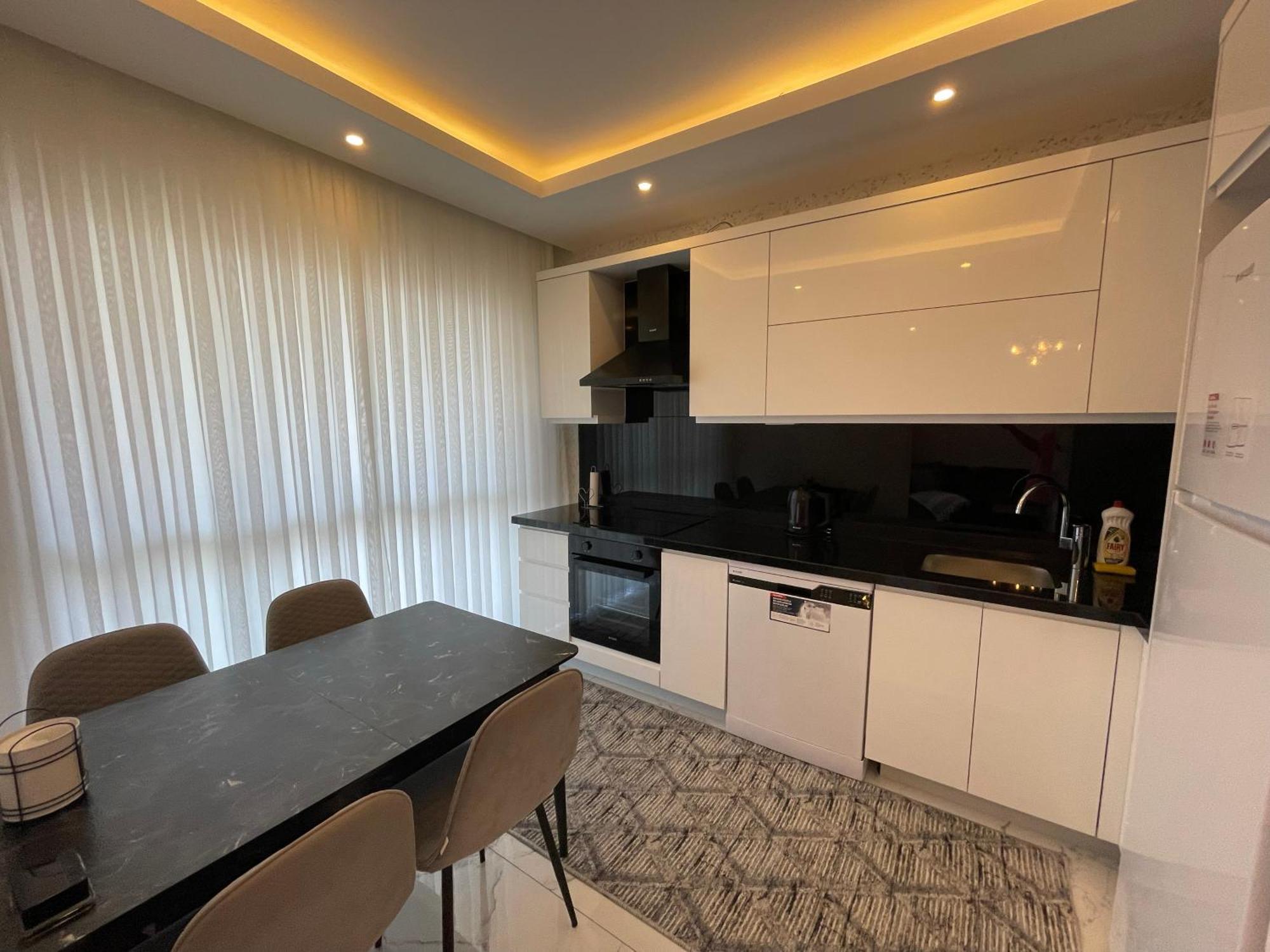 Apartment Family Near Cleopatra Alanya