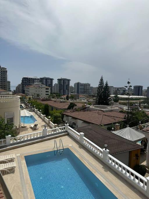 Villa Gold Da Oezel Havuzlu Muhtesem Alanya