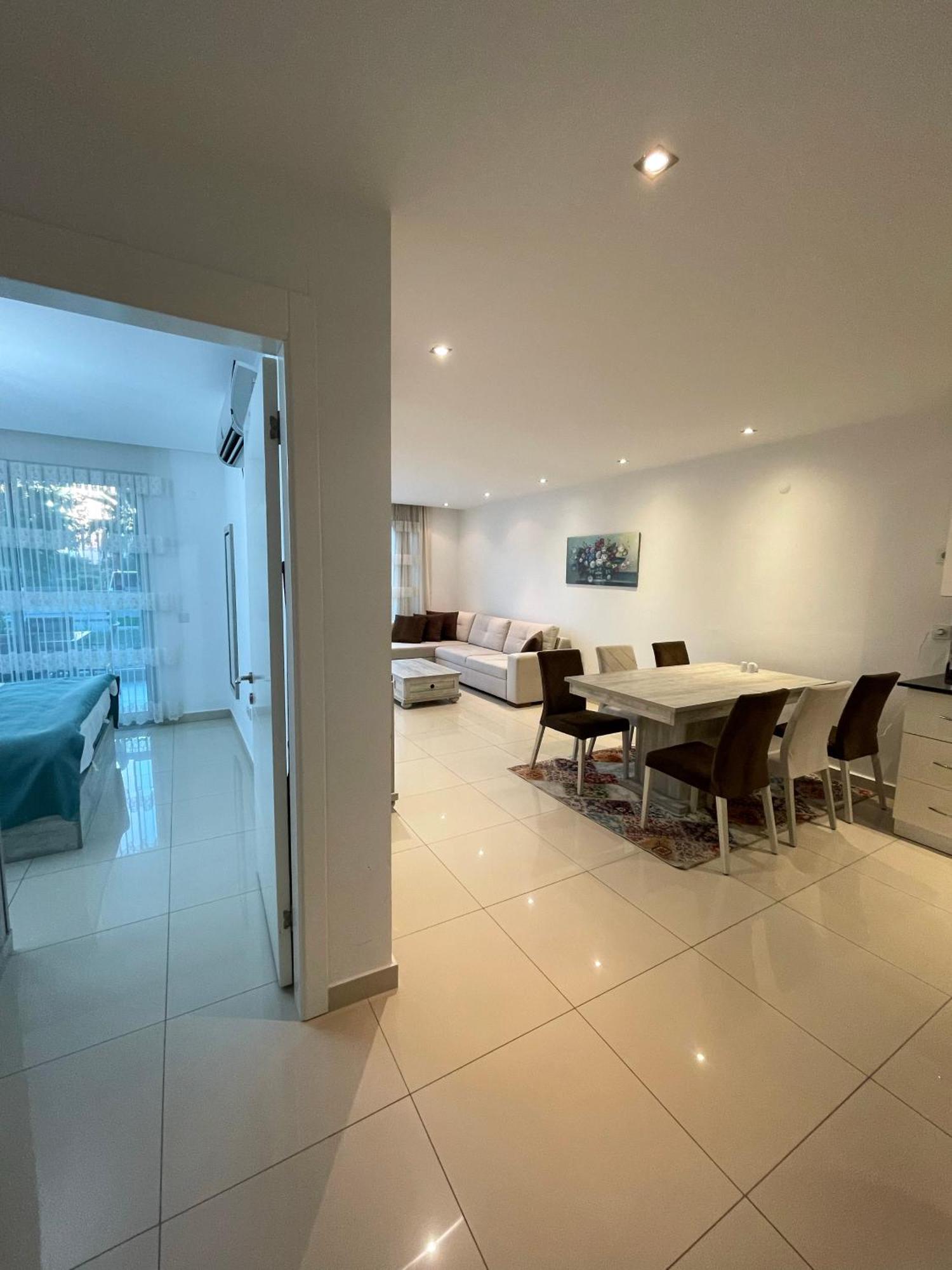 Sa Apartments! 300m To The Daire Alanya