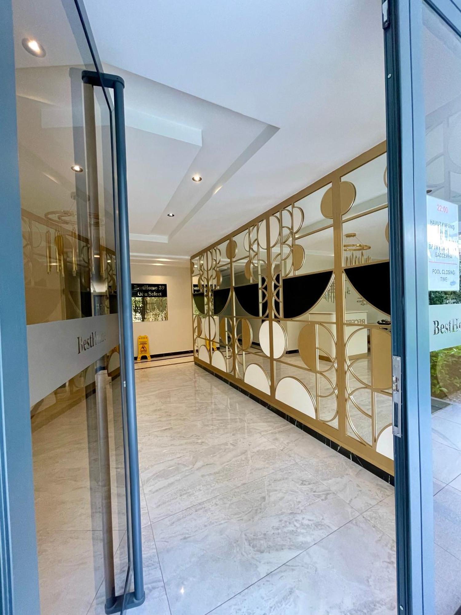 Apartment Luxury 1bd Flat 300m To The *