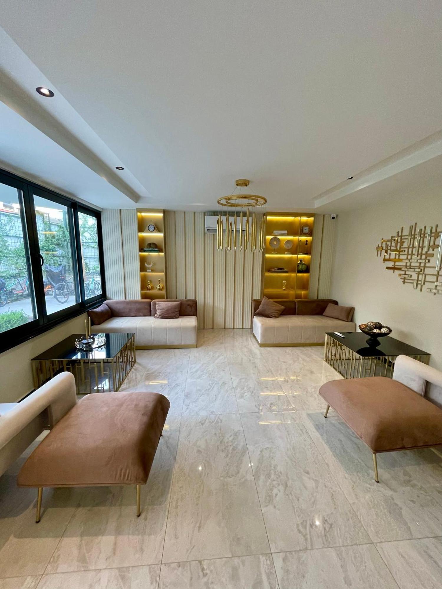 Luxury 1bd Flat 300m To The Apartment *