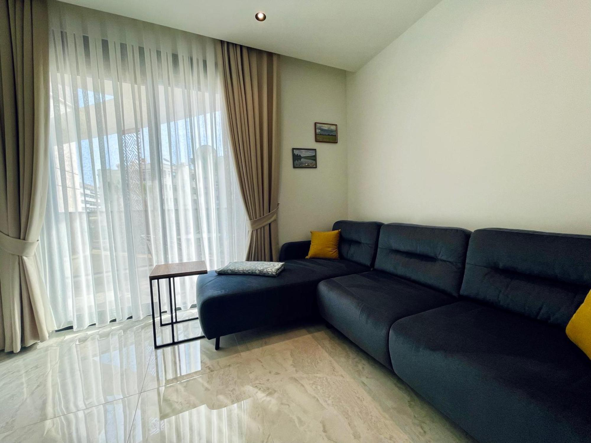 Luxury 1bd Flat 300m To The *