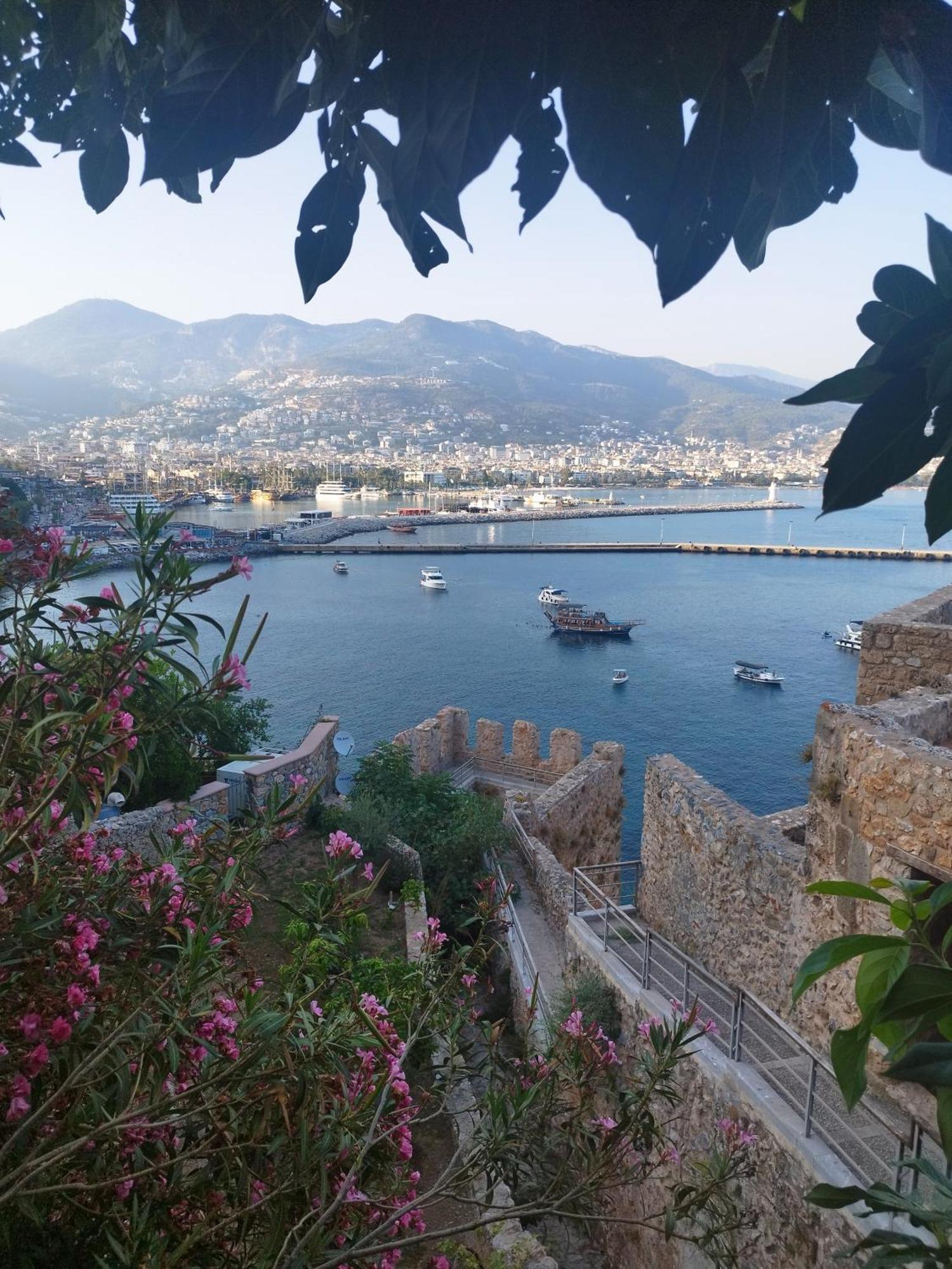 Escape To History In A Stunning Stone House With Garden And Sea View In The Heart Of