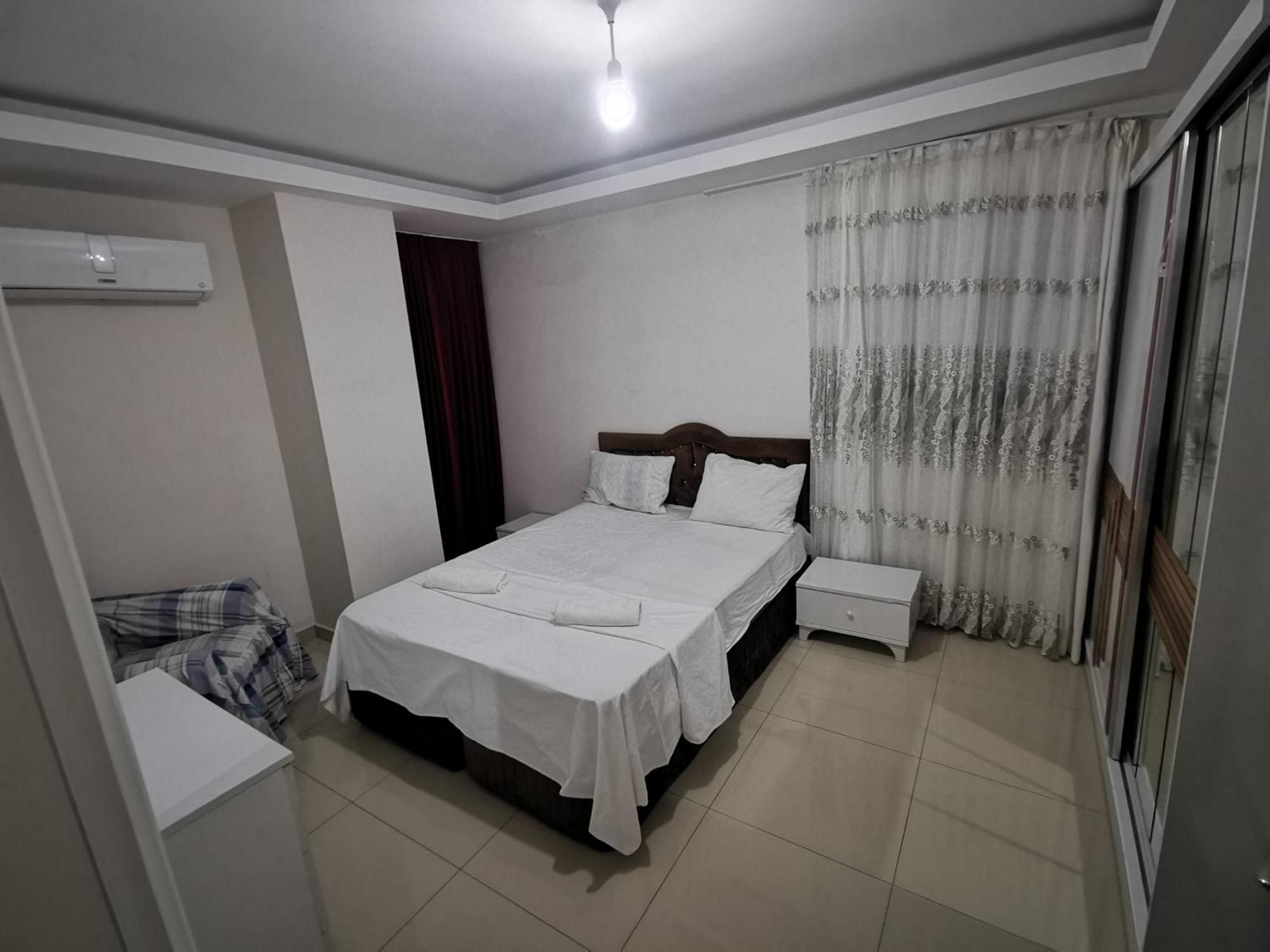 Apartment White Gold *