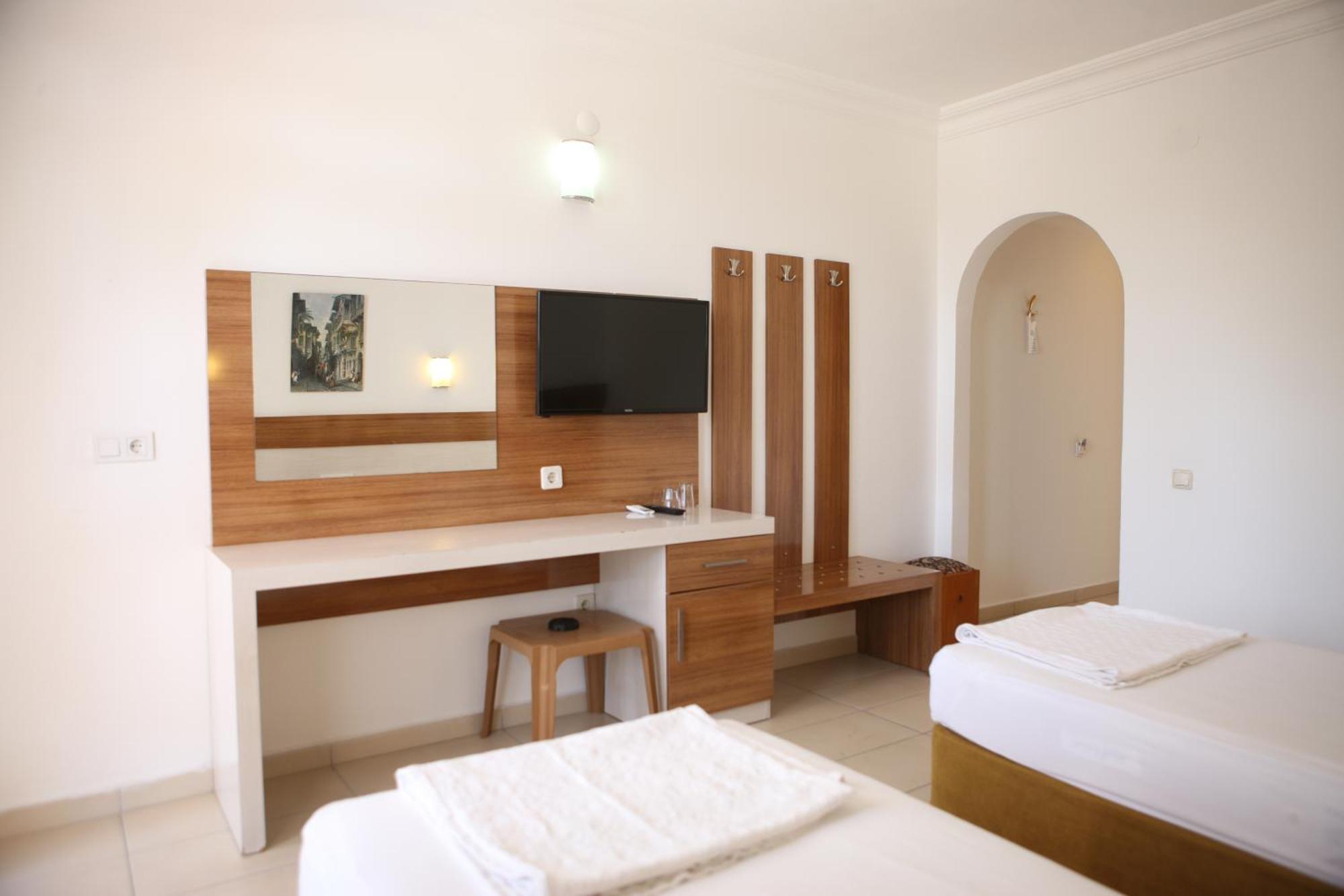 Miray Kleopatra Hotel