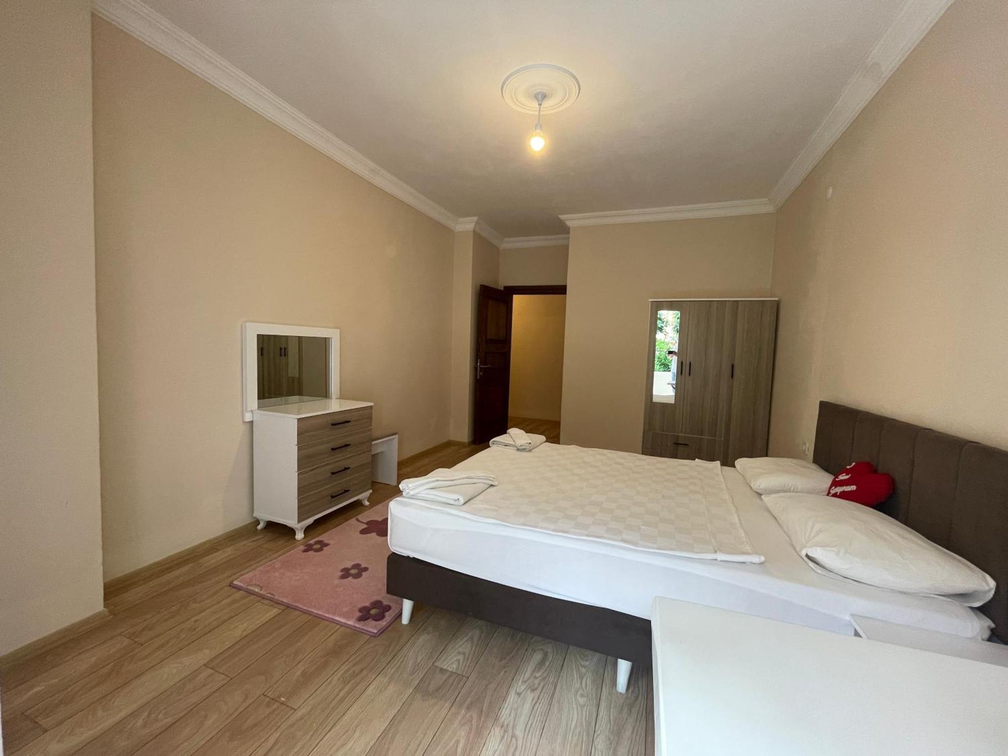 Select & Aparthotel