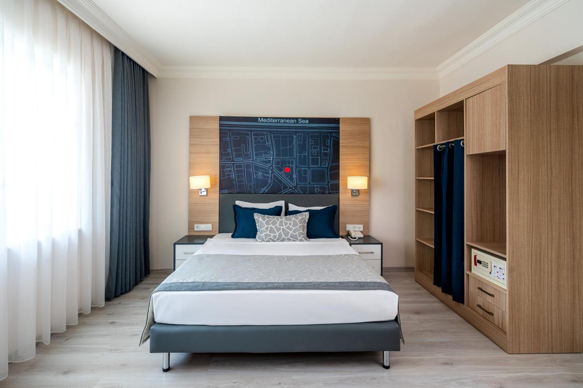 Hotel Avena &