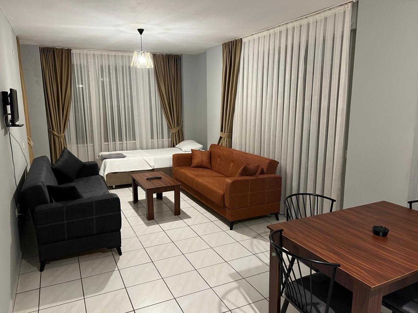 Aparthotel Maren *