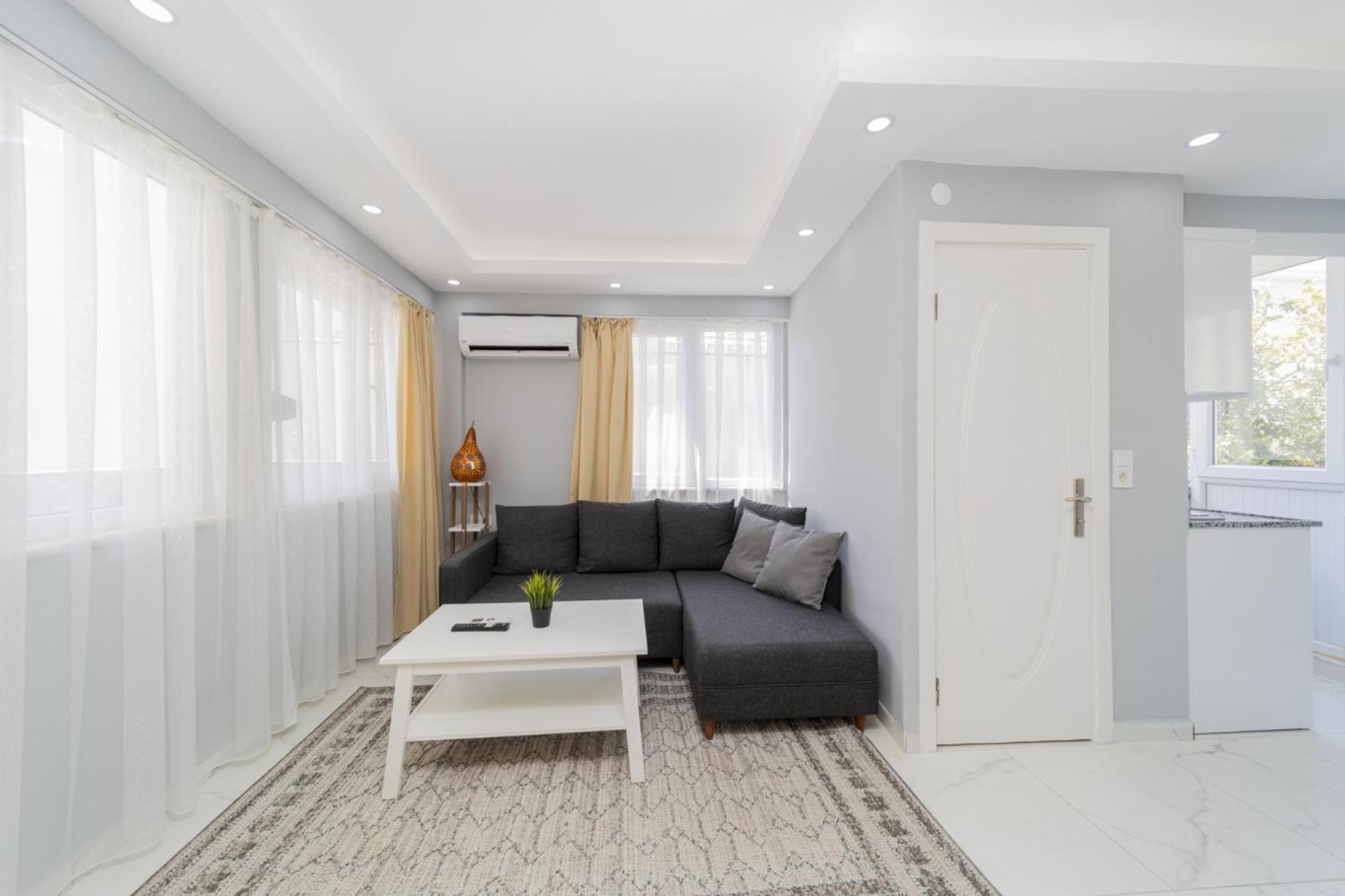 Cozy Flat W Balcony 5 Min To Beach In * Alanya