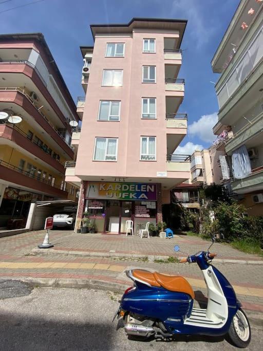 Merkezde Sueit Apartment