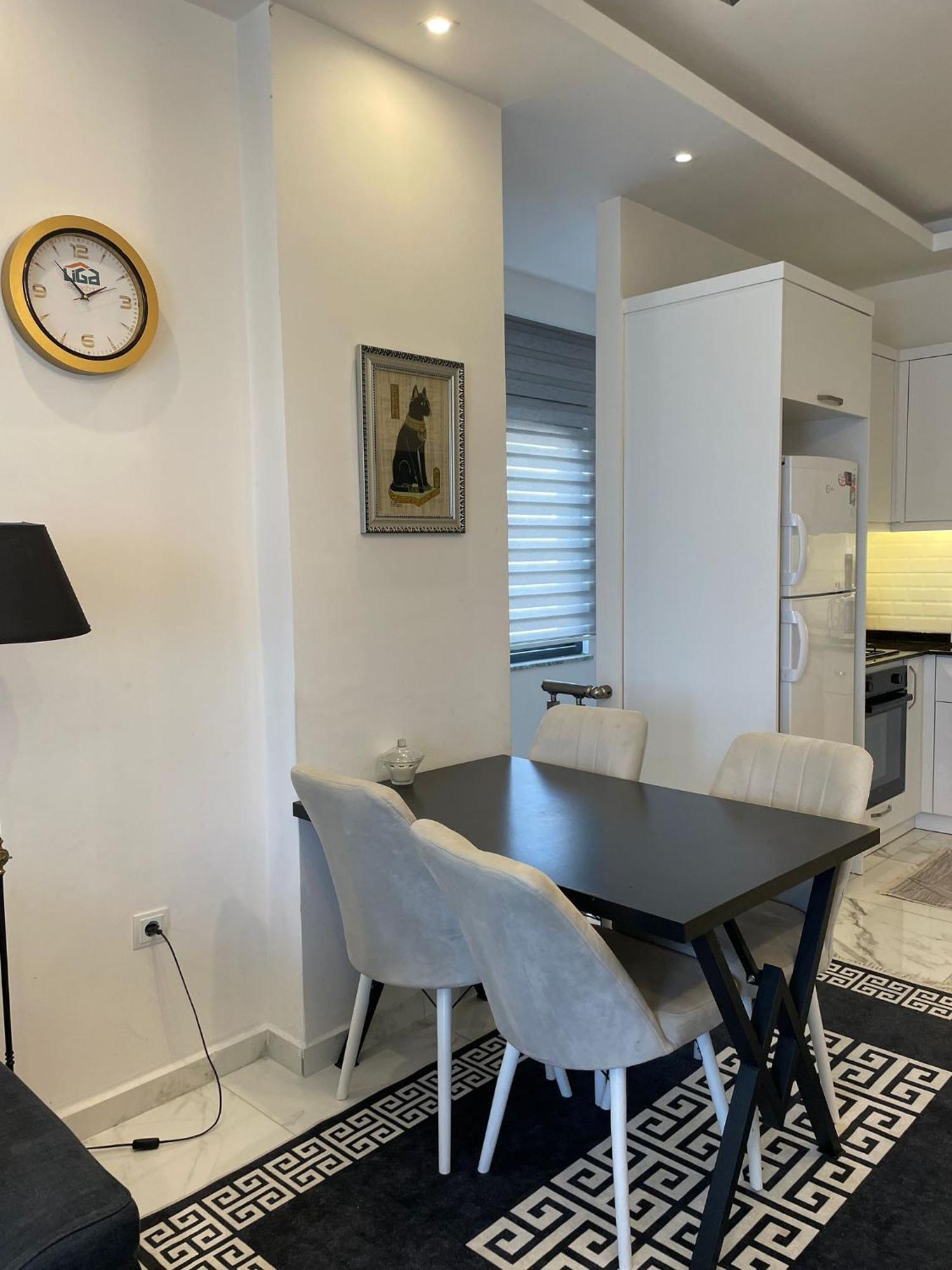 Kestel 4 Apartment *