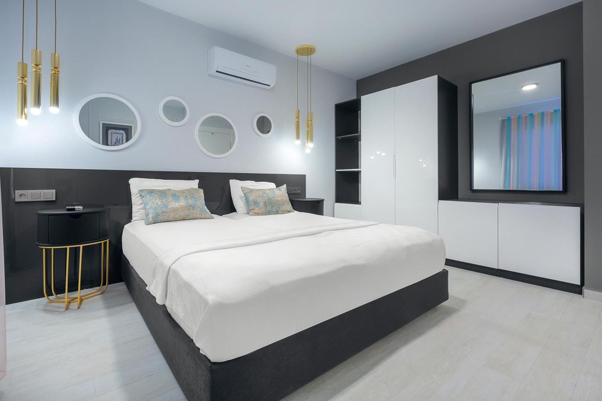 Aparthotel Twin 3*