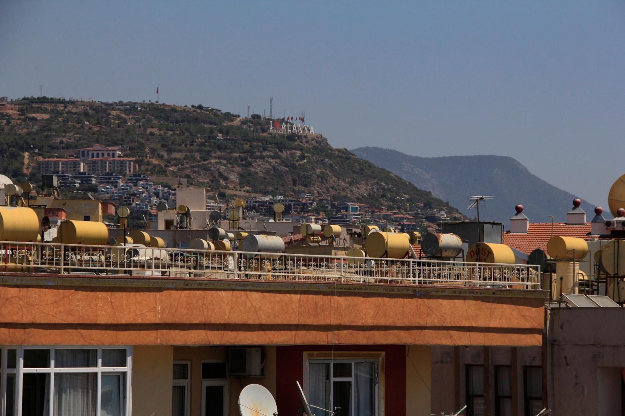 Cleopatra Hotel