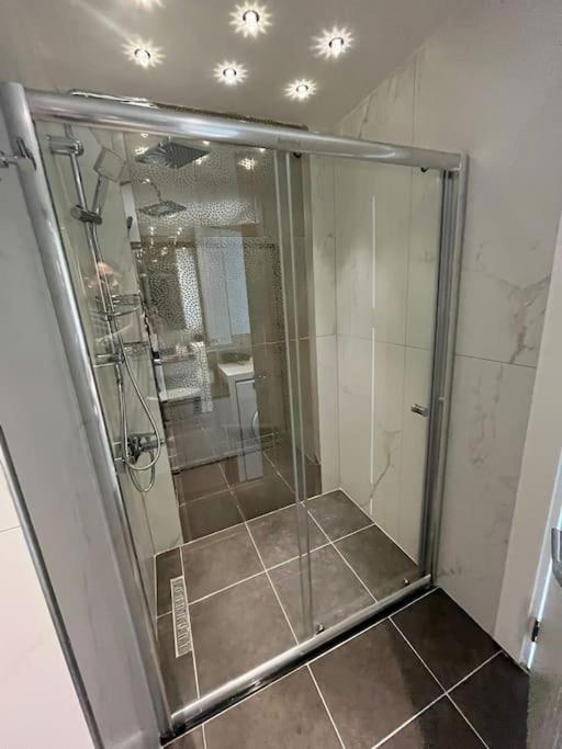 3-1 Duplex 500 Meters To Cleopatra Appartement *
