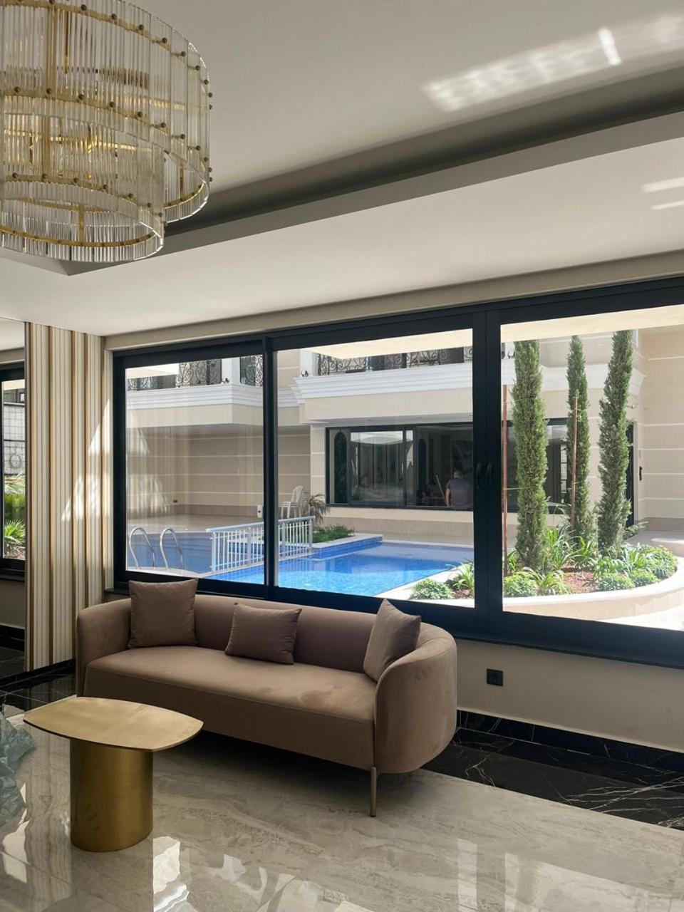 Apartment клеопатра