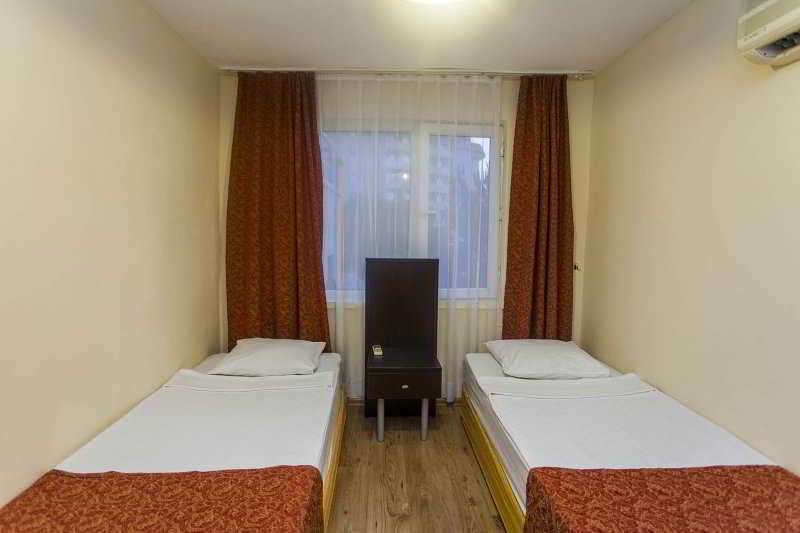 Ganita Club & Hotel 5*