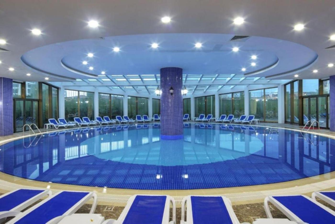Xafira Deluxe & Hotel 5*