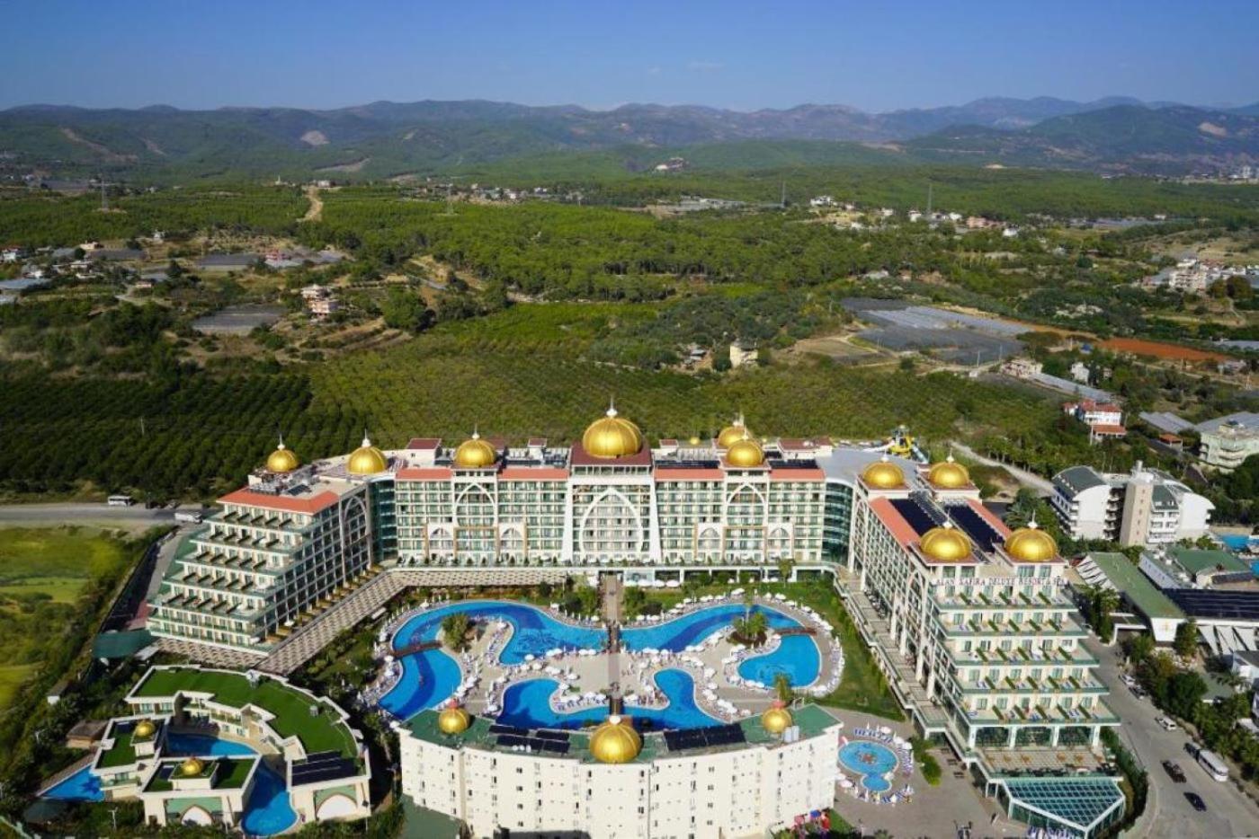 Xafira Deluxe & Hotel Turkler