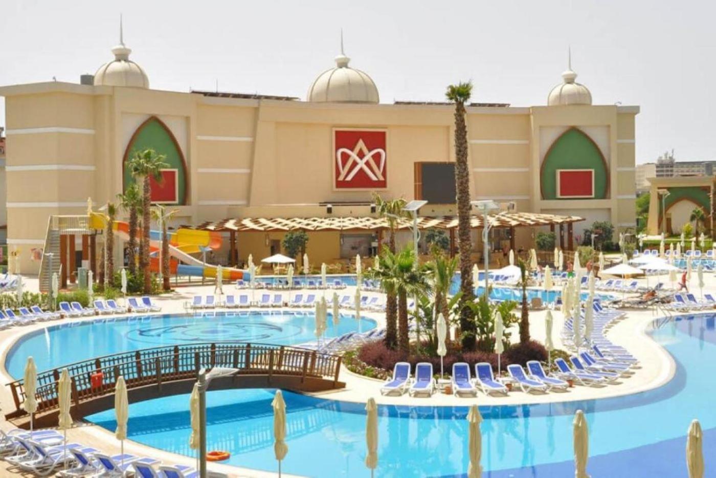Hotel Xafira Deluxe & 5*