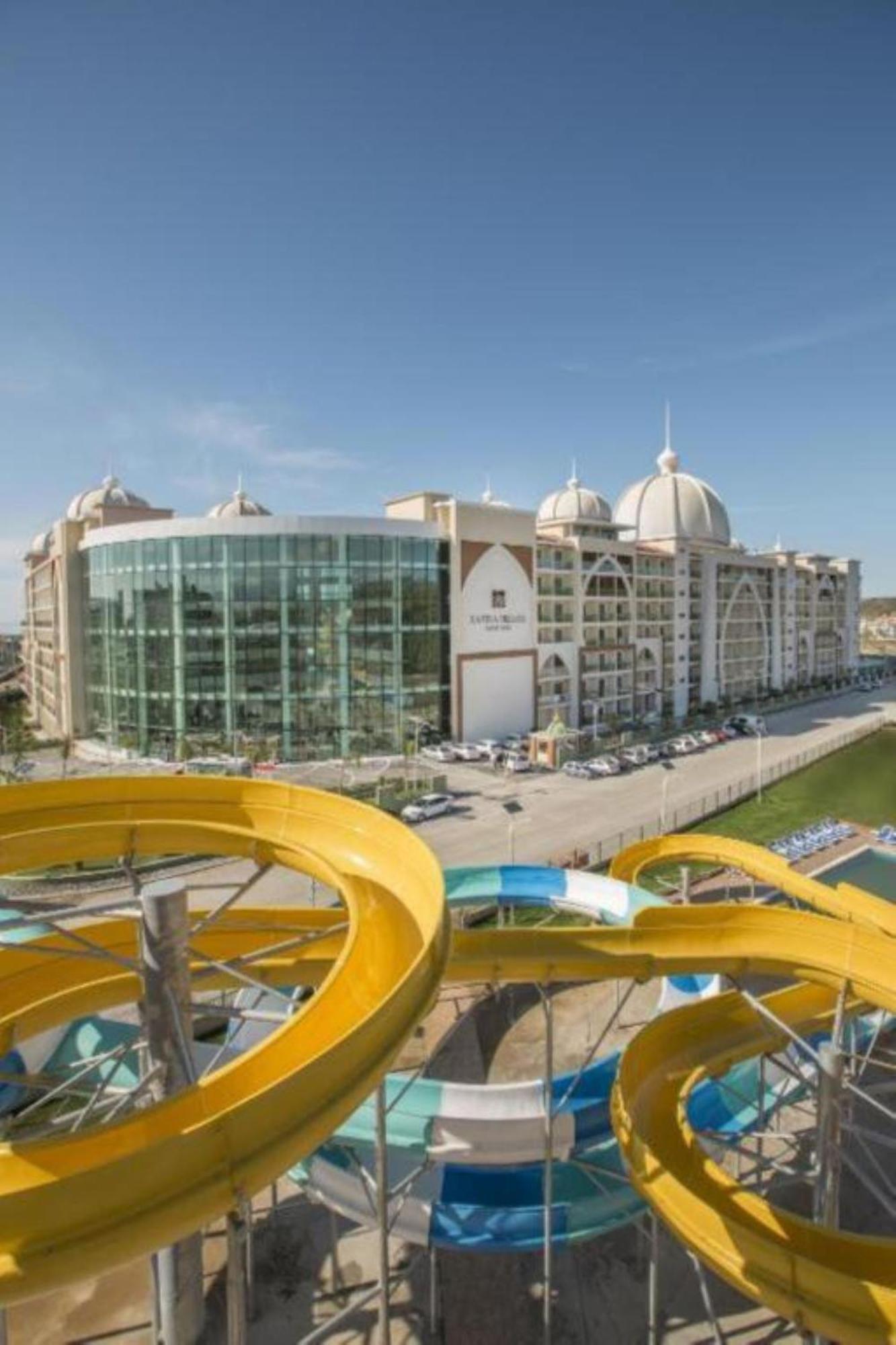 Xafira Deluxe & Hotel Turkler